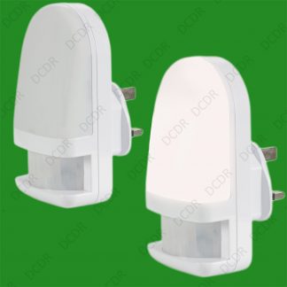 1x Automatic PIR Infra-Red Sensor Plug In Cool White LED Dusk Dawn Night Light