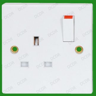 1 Gang, White Plastic, Switched 13A Single Mains, UK, 3 pin, Wall Socket, BS1363